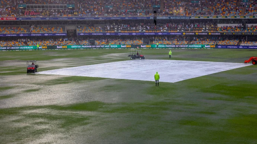 Why Cricket Australia Gave Complete Refunds to Fans After Day 1 of the 3rd IND vs AUS Test Was Rained Out at the Gabba