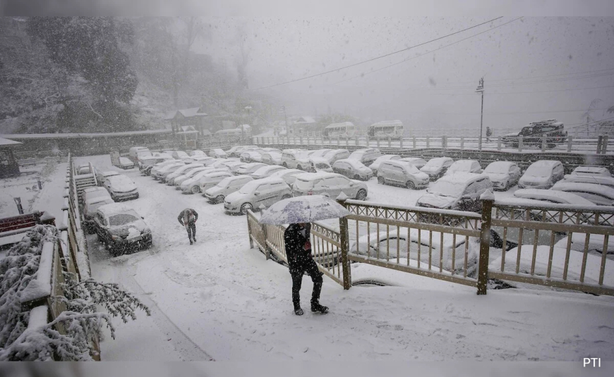 Himachal Pradesh Weather Update: Snowfall Graces High Areas Like Shimla, Cooler Climate Settles In, Roads Become Slippery