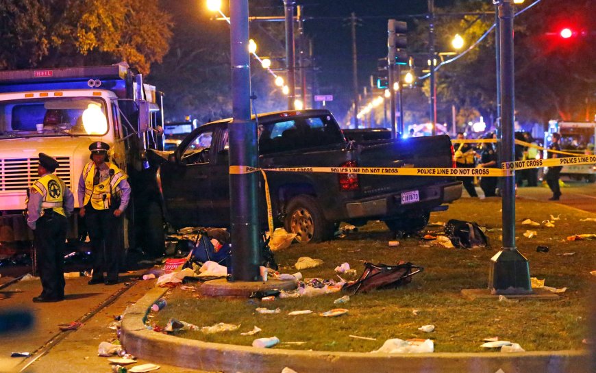 USA: 10 Dead, 30 Hurt as Vehicle Ploughs Into Crowd in New Orleans on New Year’s; Online Outrage Erupts